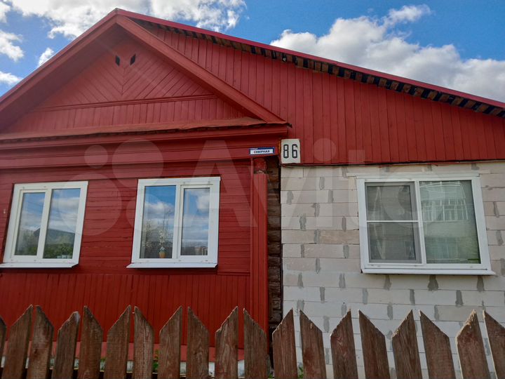 Дом 48,7 м² на участке 10 сот.