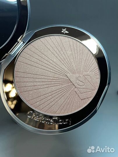 Charlotte tilbury хайлайтер бронзер