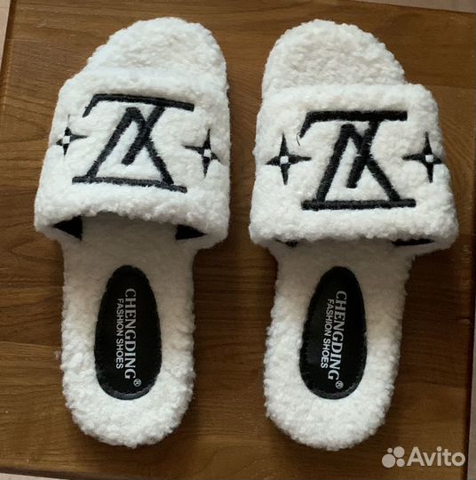 Продам тапочки