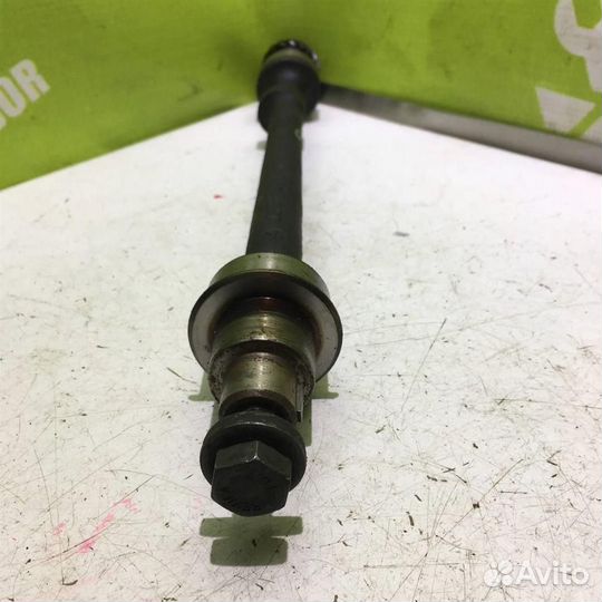 Вал масляного насоса Фольксваген Пассат Б3