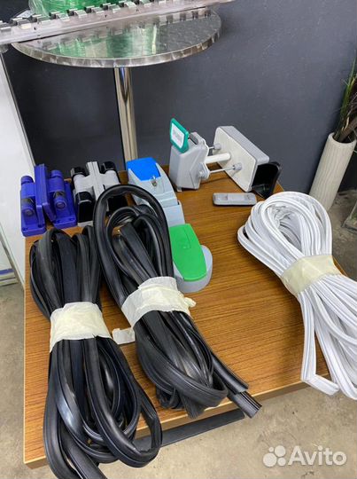 Двери ручки петли уплотнители для холодильных каме