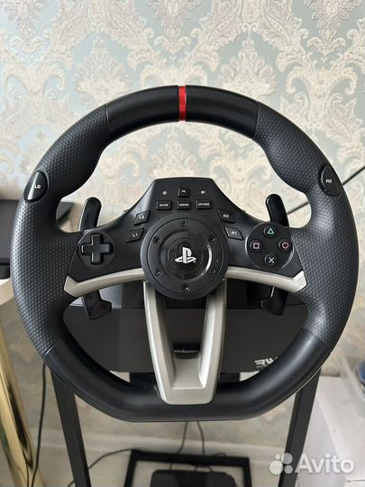 Игровой руль для Плейстейшн 4