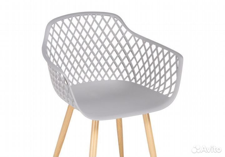 Стул пластиковый