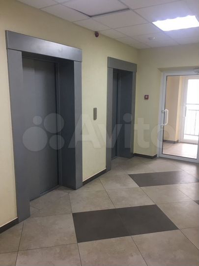 2-к. квартира, 60 м², 17/25 эт.