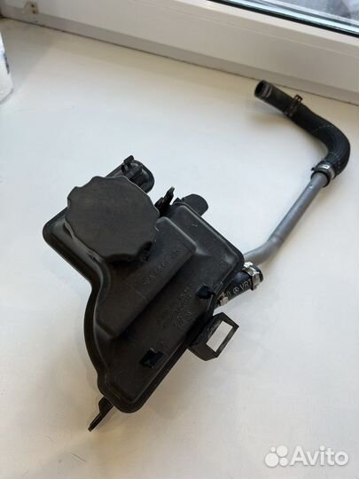 Бачок гур mercedes AMG