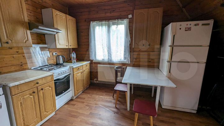 Дом 100 м² на участке 5 сот.