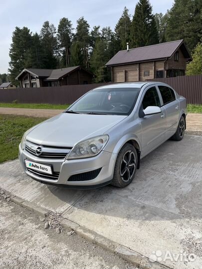 Opel Astra 1.6 МТ, 2008, 296 000 км