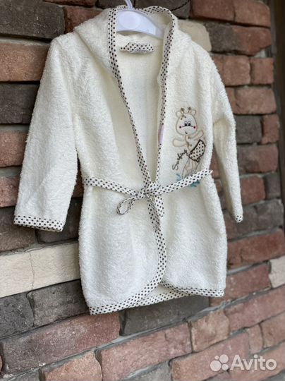 Махровый халат 1-2 года. Новый