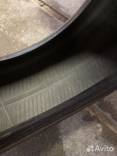 Bridgestone Blizzak Spike-01 225/55 R17