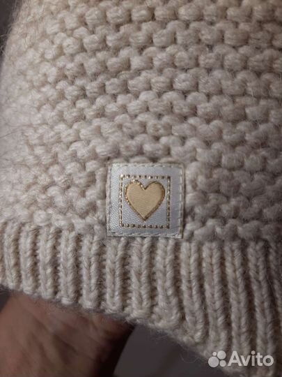 Шапка для девочки новая