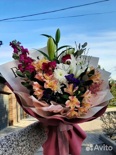 Цветы розы и букеты с доставкой