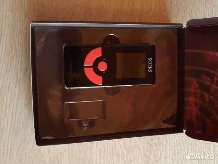 Индикатор напряженности электромагнитного поля