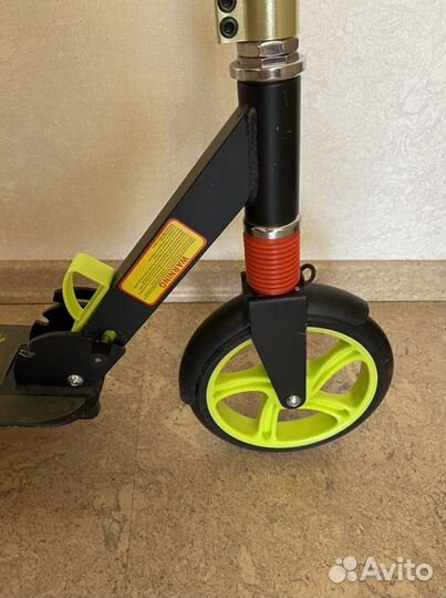 Самокат roces 200