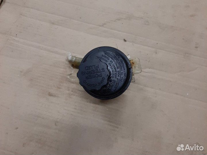 Бачок гидроусилителя Hyundai Elantra XD