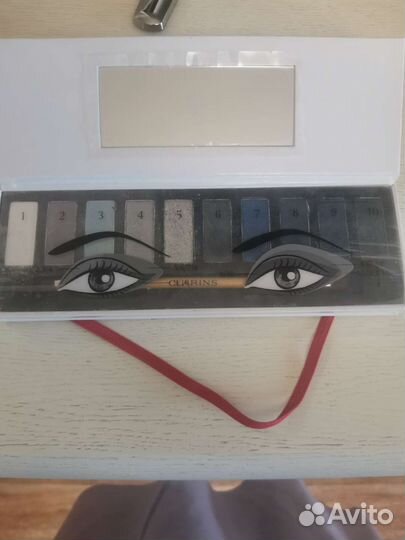 Тени для век clarins оригинал