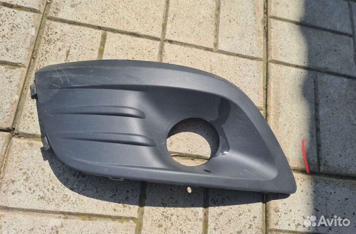 Накладка на бампер