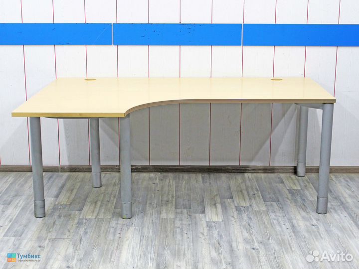 Стол угловой Bene Офисная мебель бу