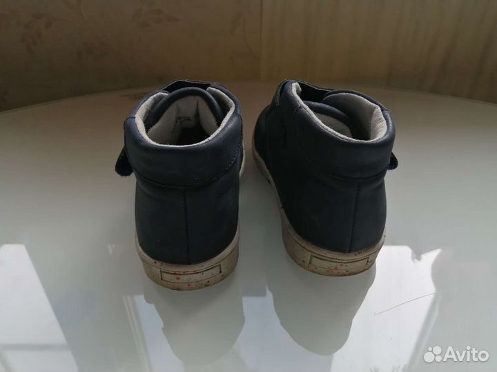 Ботинки детские 25, 23, 22