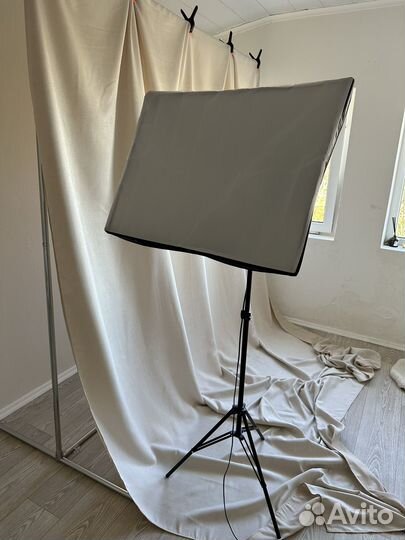 Софтбокс и пресс-волл