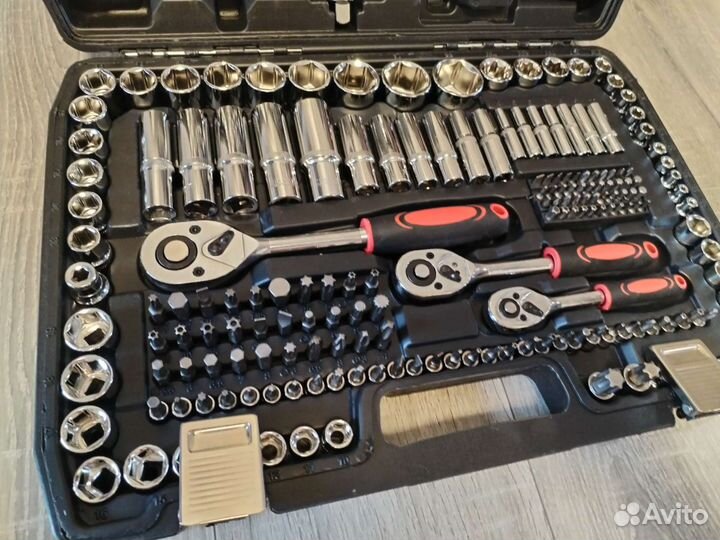 Автомобильный набор 216шт