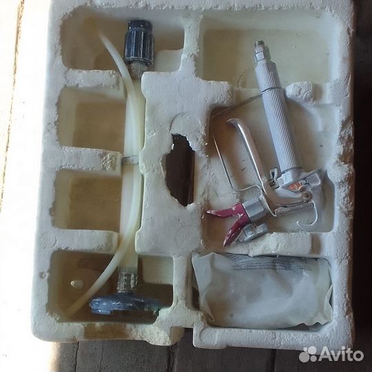 Краскопульт безвоздушный агрегат окрасочный wagner