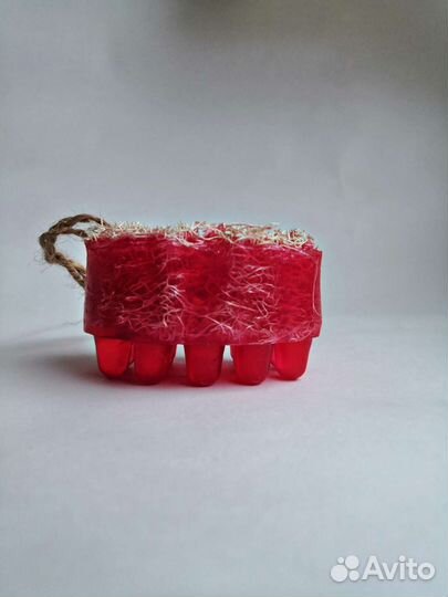 Мыло ручной работы с люфой