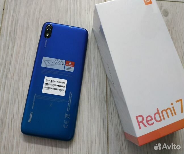 Продам смартфон Xiaomi Redmi 7A
