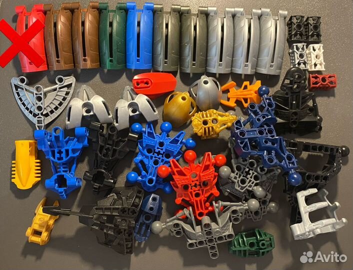 Маски и детали Lego Bionicle