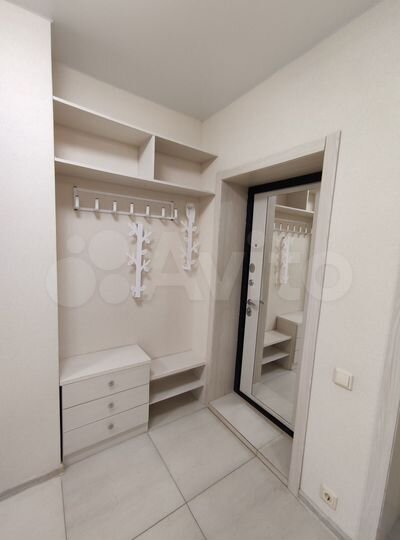 3-к. квартира, 75,8 м², 1/3 эт.