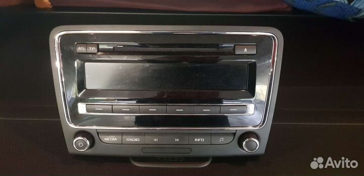 Магнитола шкода