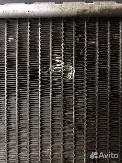 Радиатор renault logan 2013 год