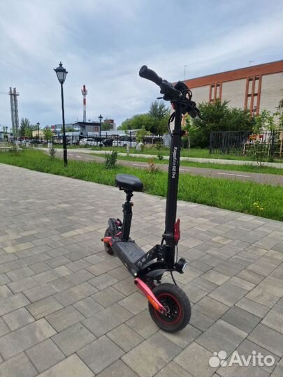 Самокат взрослый электрический бу