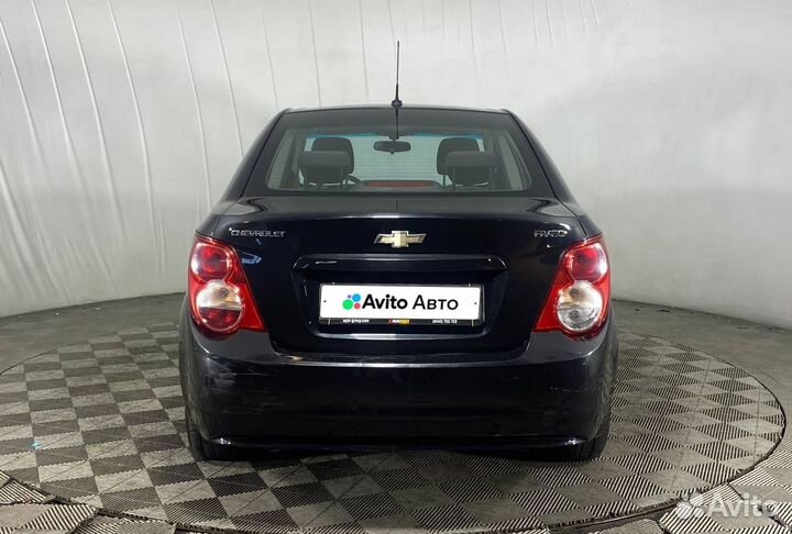 Chevrolet Aveo 1.6 МТ, 2012, 204 000 км