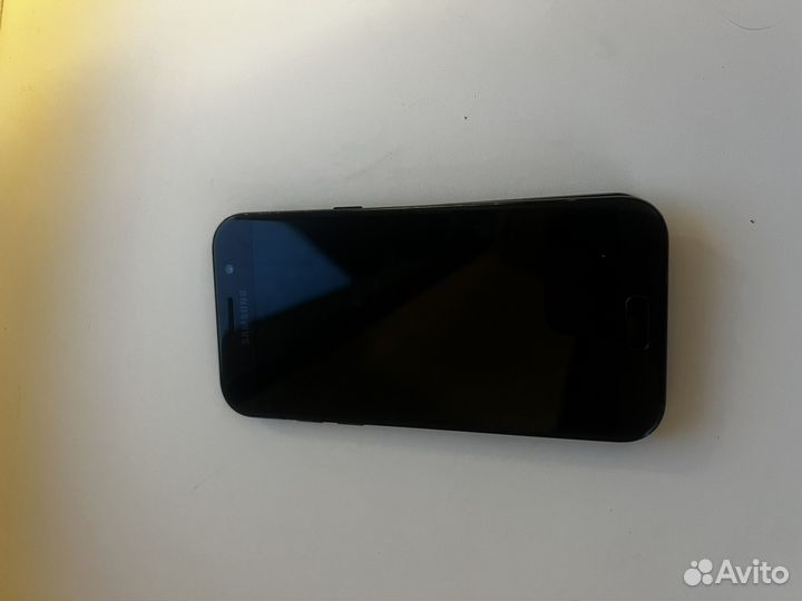 Samsung Galaxy A5 (2017) SM-A520F/DS, 3/32 ГБ