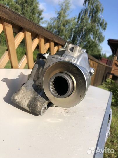 Передний редуктор Suzuki Kinqguad 700/750