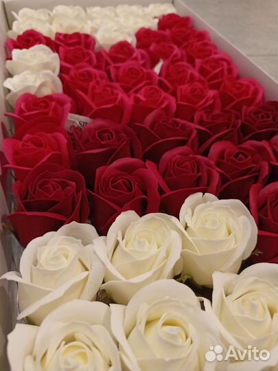 Мыльные розы в коробке 50 штук