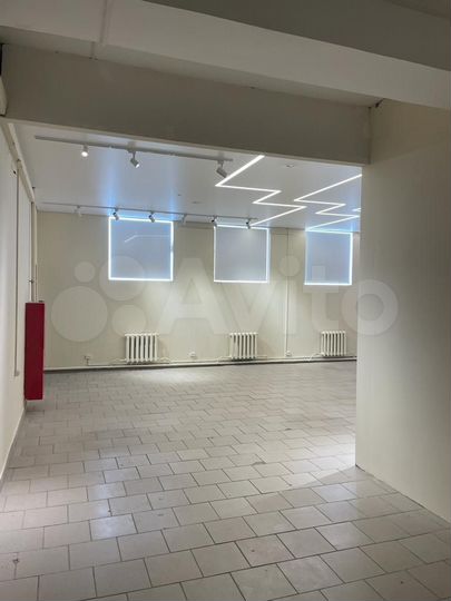 Свободного назначения, 270 м²