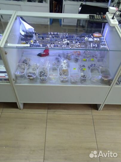 Прилавок витрина