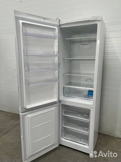 Холодильник indesit новый no frost