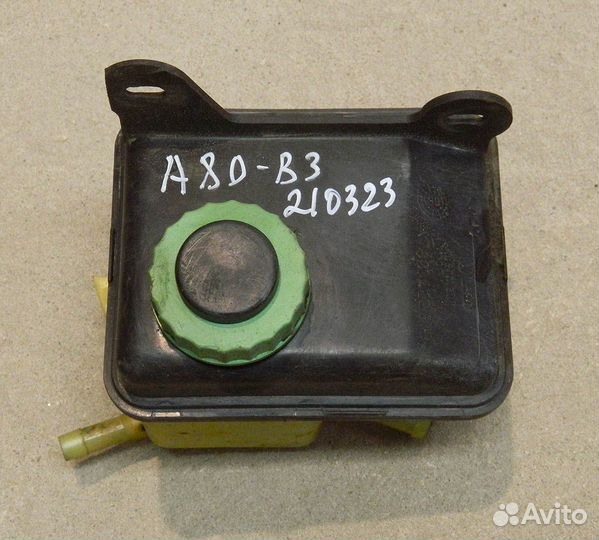 Бачок гур Audi 80 B3