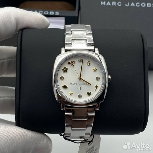 Наручные женские часы marc jacobs