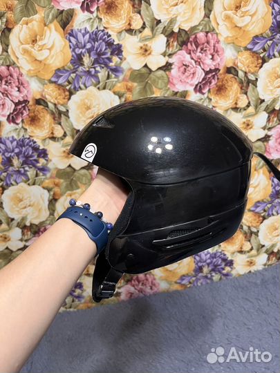 Шлем горнолыжный