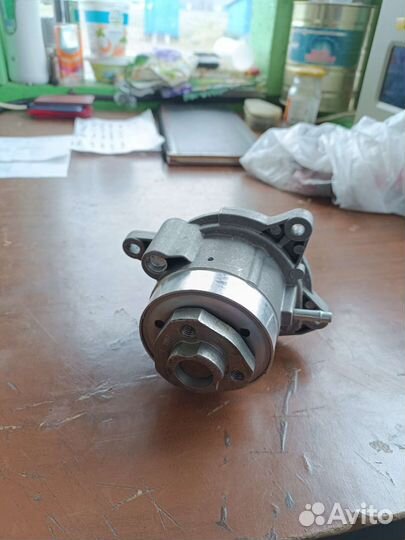 Водяной насос/ помпа skoda yeti 1.2