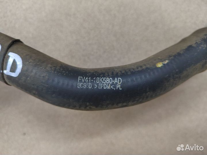 Патрубок печки Ford Kuga 2 2,0D FV4118K580AD