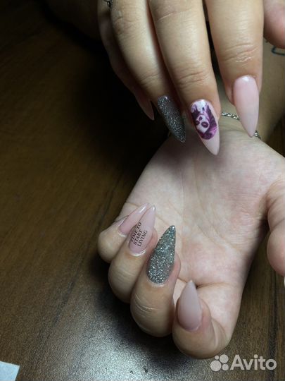 Наращивание ногтей, гель-лак