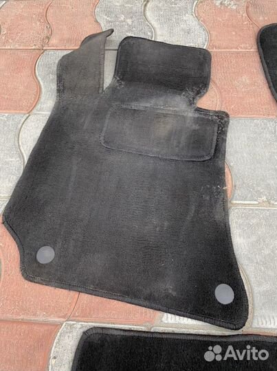 Комплект оригинальных ковров w212 Mercedes