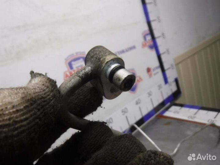 Трубка кондиционера Mitsubishi Pajero Sport 2 4D56