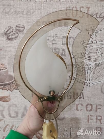 Настенный светильник бра