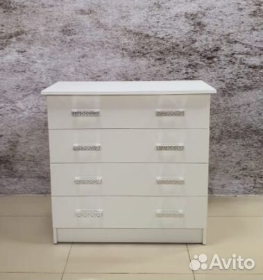 Комод белый 800