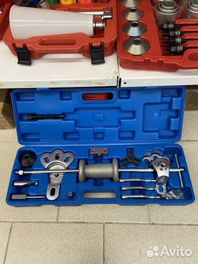 Набор универсальных съемников с обратным молотком